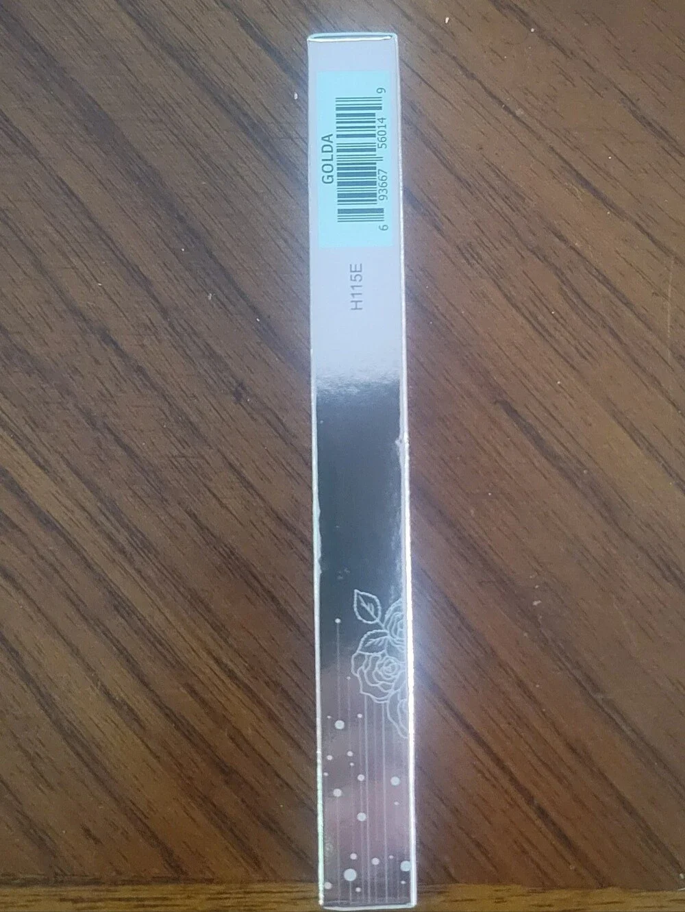 Girlactik Gold Eyeshadow Stick